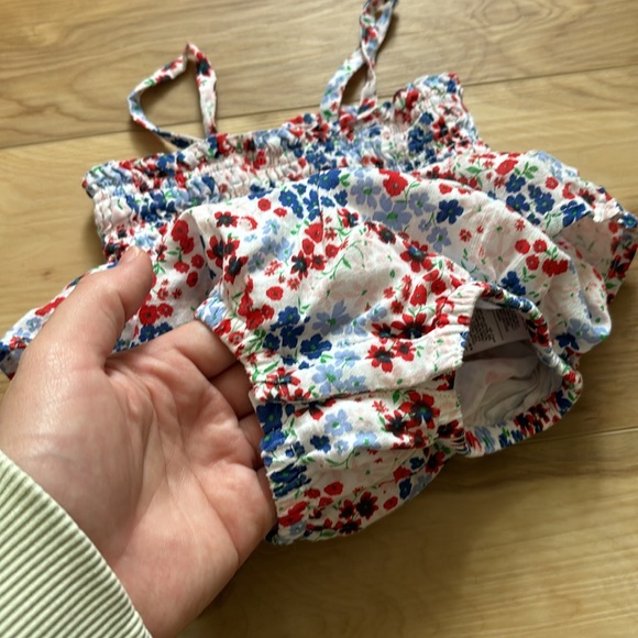‼️ SOLD ‼️ Old navy romper size 0-3m - Picture 4 of 5